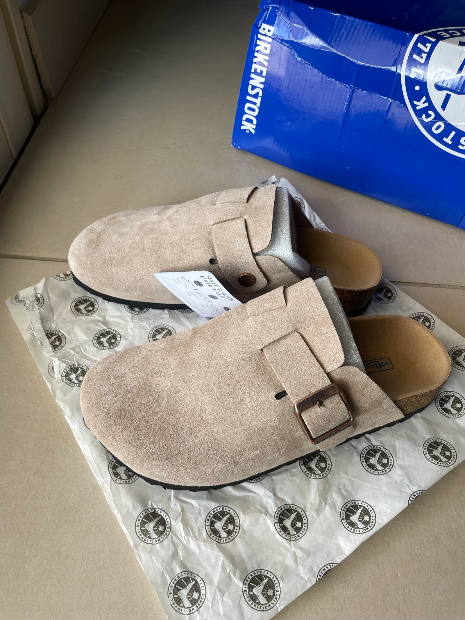 Beige Birkenstock Boston Mule – photo 2